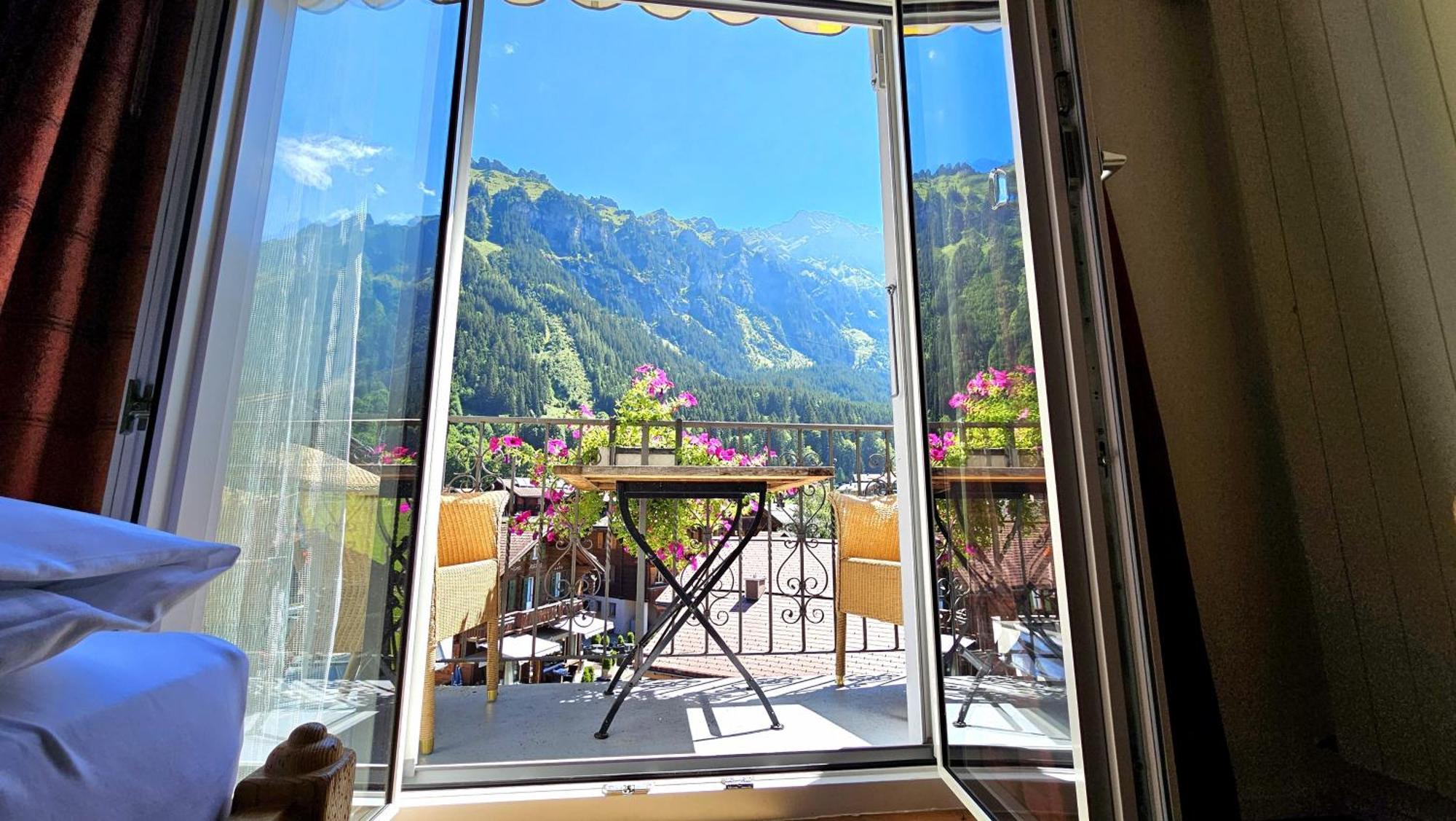 Hotel Schoenegg Wengen Luaran gambar