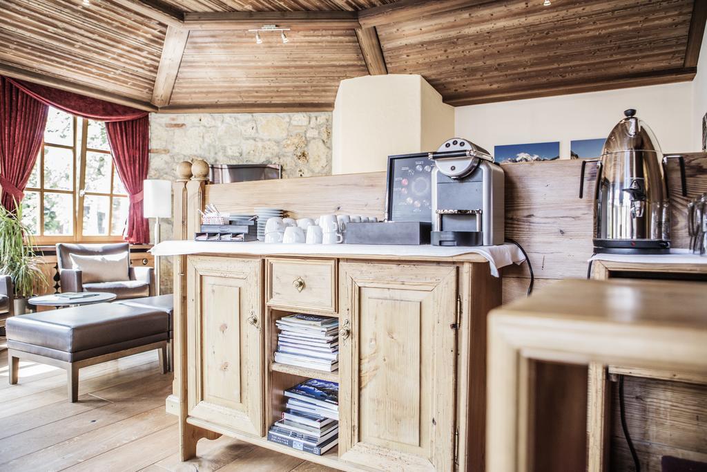 Hotel Schoenegg Wengen Luaran gambar